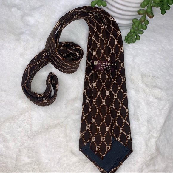 🆂🅾🅻🅳 PIERRE BALMAIN 100% Silk Brown Patterned Tie - Picture 3 of 9